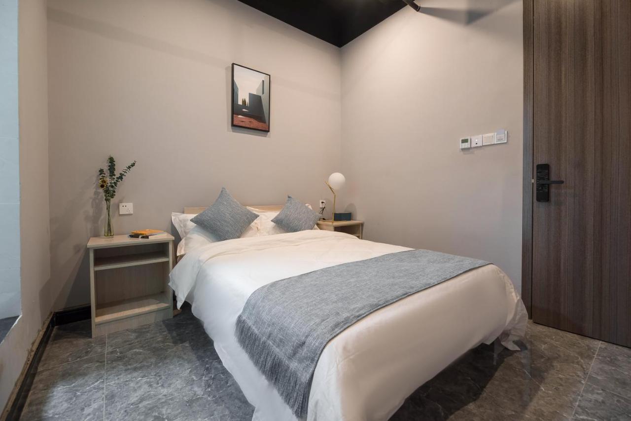 Pu Chun International -yugarden & Old Town Shanghai